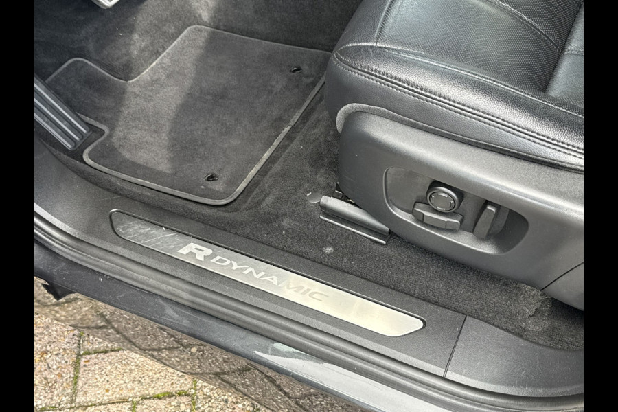 Land Rover Range Rover Evoque 2.0 P200 AWD R-Dynamic HSE 2x Memory Carplay Camera Panorama All season banden