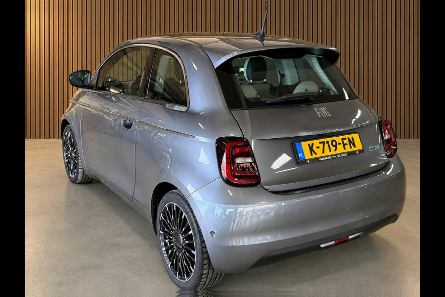 Fiat 500 La Prima 42 kWh | Camera | Stoelverwarming | Dodehoek