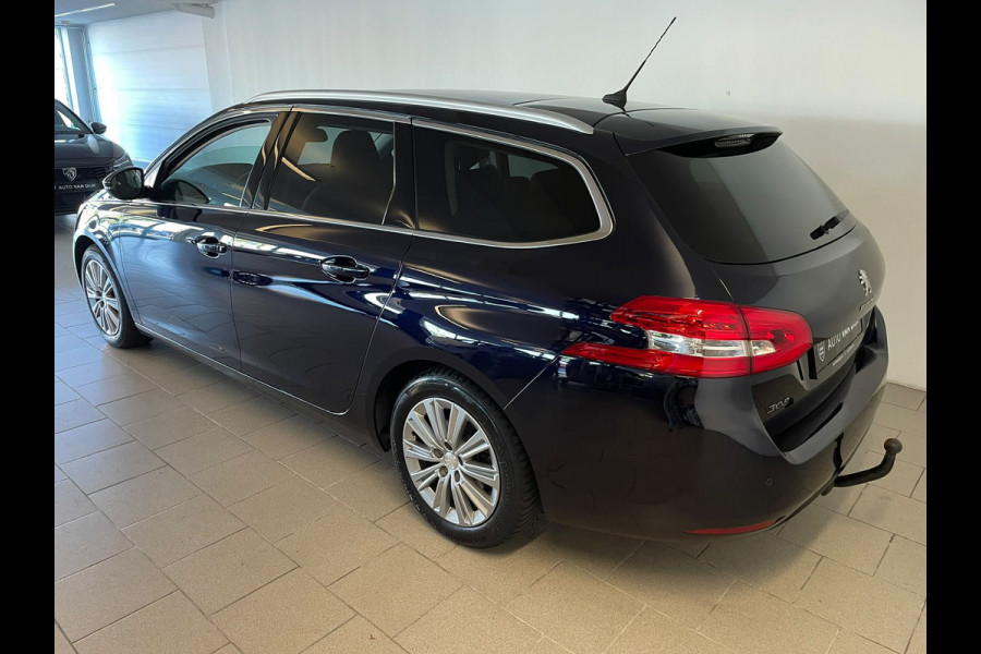 Peugeot 308 SW 1.2 PureTech Blue Lease Premium PANO AIRCO NAVI CRUISE BLUETOOTH TREKHAAK ELEK RAMEN CENT VERG KEURIGE AUTO