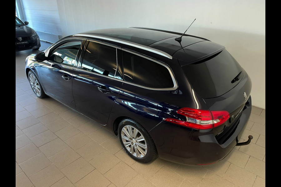 Peugeot 308 SW 1.2 PureTech Blue Lease Premium PANO AIRCO NAVI CRUISE BLUETOOTH TREKHAAK ELEK RAMEN CENT VERG KEURIGE AUTO