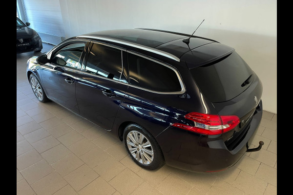 Peugeot 308 SW 1.2 PureTech Blue Lease Premium PANO AIRCO NAVI CRUISE BLUETOOTH TREKHAAK ELEK RAMEN CENT VERG KEURIGE AUTO