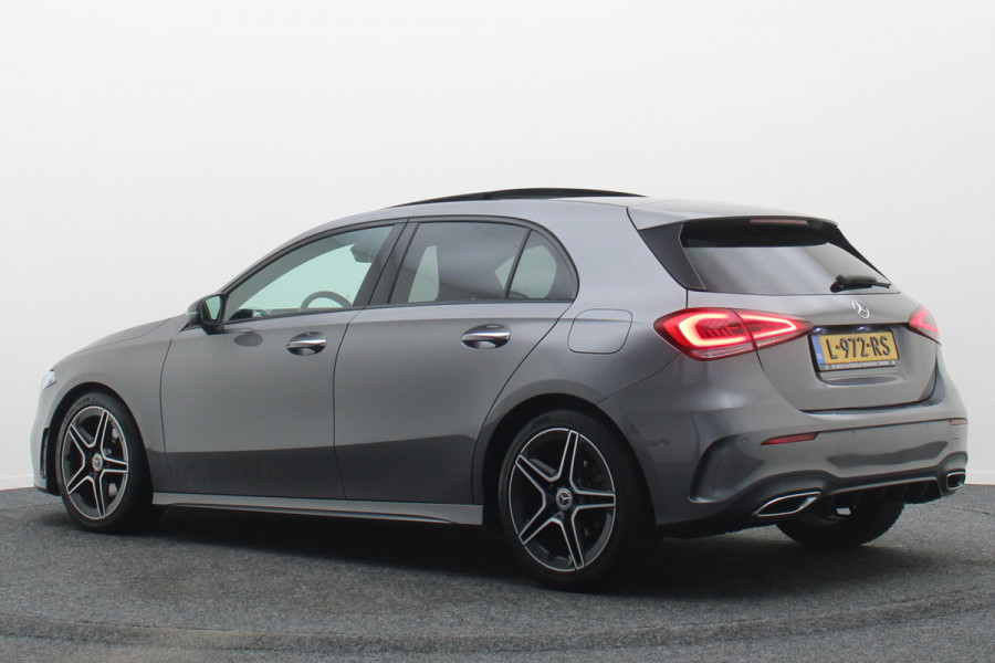 Mercedes-Benz A-Klasse 180 Business Solution AMG Panoramadak, Memory-Stoelen, Camera, Virtual Cockpit, Sfeerverlichting, LED, 18''