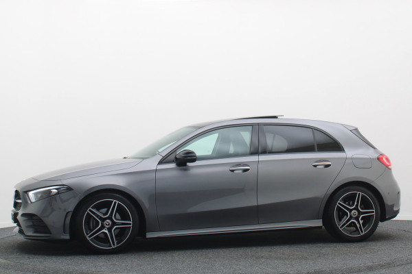 Mercedes-Benz A-Klasse 180 Business Solution AMG Panoramadak, Memory-Stoelen, Camera, Virtual Cockpit, Sfeerverlichting, LED, 18''