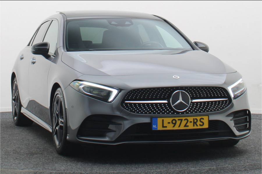 Mercedes-Benz A-Klasse 180 Business Solution AMG Panoramadak, Memory-Stoelen, Camera, Virtual Cockpit, Sfeerverlichting, LED, 18''
