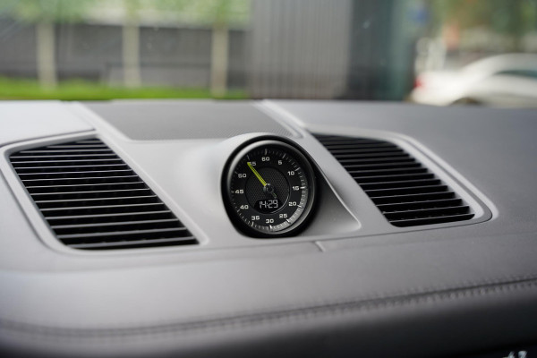Porsche Cayenne 4.0 Turbo S E-Hybrid / Keramische Remmen / Sport Chrono