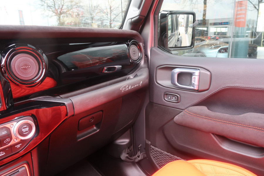 Jeep Wrangler BRUTE Richmond / BRUTE PERFOMANCE / Hermes Interieur