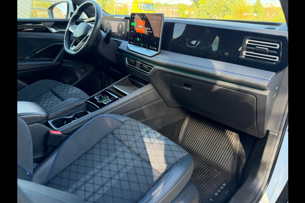 Volkswagen Tiguan 1.5 eHybrid R-Line Edition |IQ.Light |Panorama dak | Lichtmetalen Velgen 20"| Plug-in |Trekhaak| Stoelverwarming