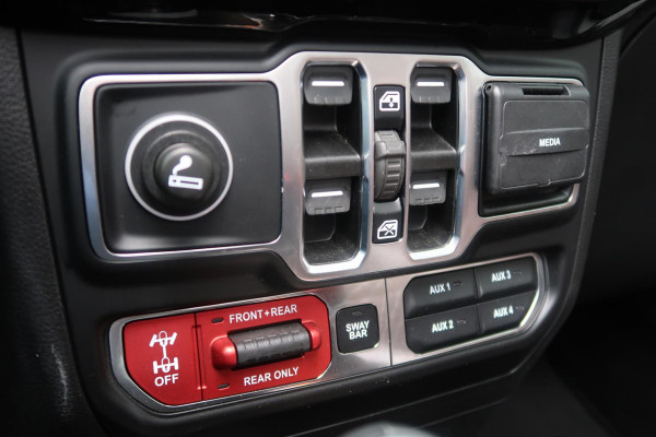 Jeep Wrangler BRUTE Richmond / Landaulette / Bruin Leder
