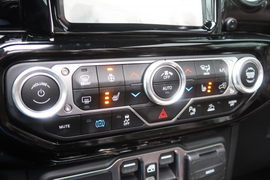 Jeep Wrangler BRUTE Richmond / Landaulette / Bruin Leder
