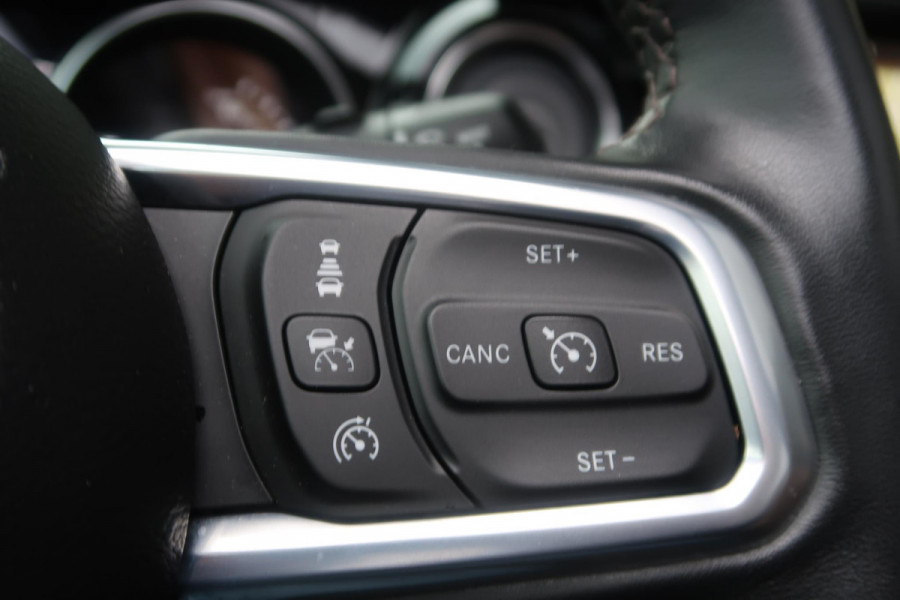 Jeep Wrangler BRUTE Richmond / Landaulette / Bruin Leder