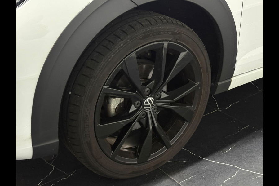 Volkswagen Taigo 1.0 TSI R-Line Pano Keyless Trekhaak Camera Full Option