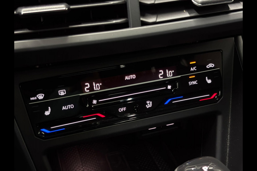 Volkswagen Taigo 1.0 TSI R-Line Pano Keyless Trekhaak Camera Full Option