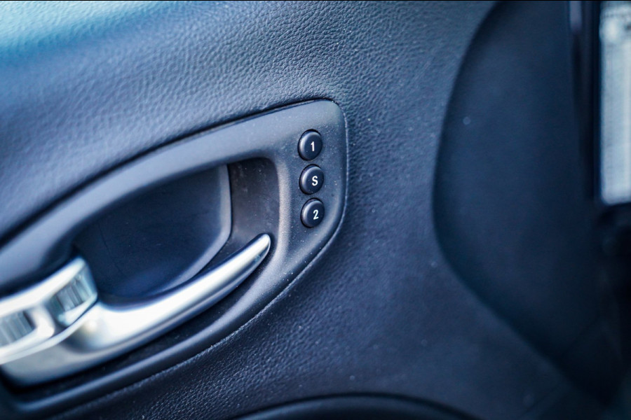 Jeep Compass 1.3T S | Panorama | Luxe Leder | Park Assist | Adaptieve Cruise LED | Achteruitrijcamera | Alpine Sound System |