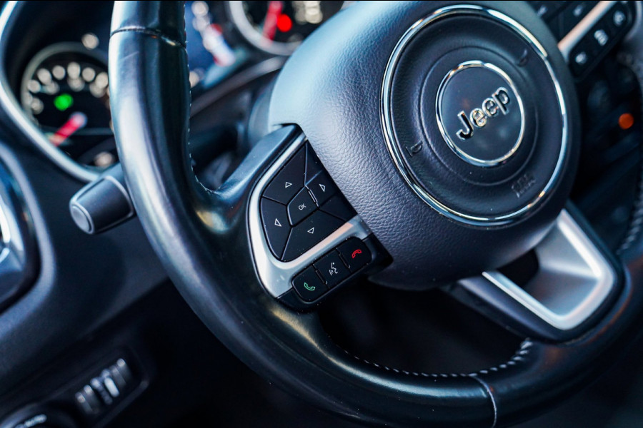 Jeep Compass 1.3T S | Panorama | Luxe Leder | Park Assist | Adaptieve Cruise LED | Achteruitrijcamera | Alpine Sound System |