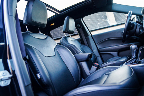 Jeep Compass 1.3T S | Panorama | Luxe Leder | Park Assist | Adaptieve Cruise LED | Achteruitrijcamera | Alpine Sound System |