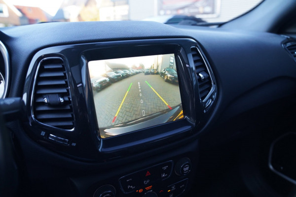 Jeep Compass 1.3T S | Panorama | Luxe Leder | Park Assist | Adaptieve Cruise LED | Achteruitrijcamera | Alpine Sound System |