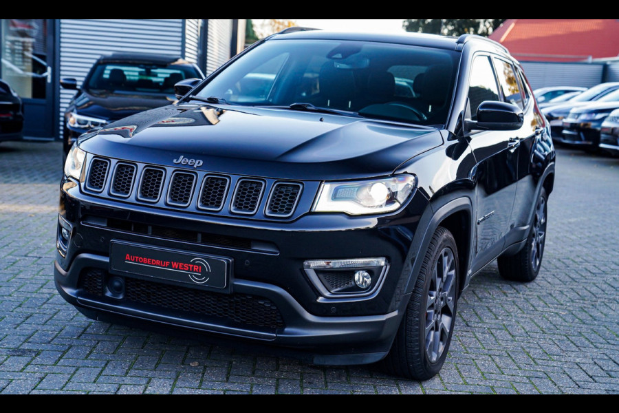 Jeep Compass 1.3T S | Panorama | Luxe Leder | Park Assist | Adaptieve Cruise LED | Achteruitrijcamera | Alpine Sound System |