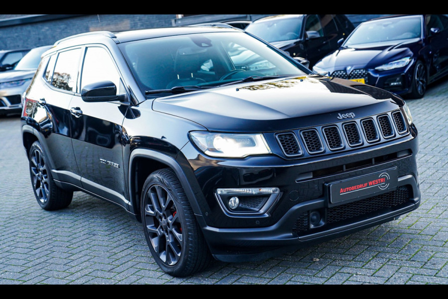 Jeep Compass 1.3T S | Panorama | Luxe Leder | Park Assist | Adaptieve Cruise LED | Achteruitrijcamera | Alpine Sound System |