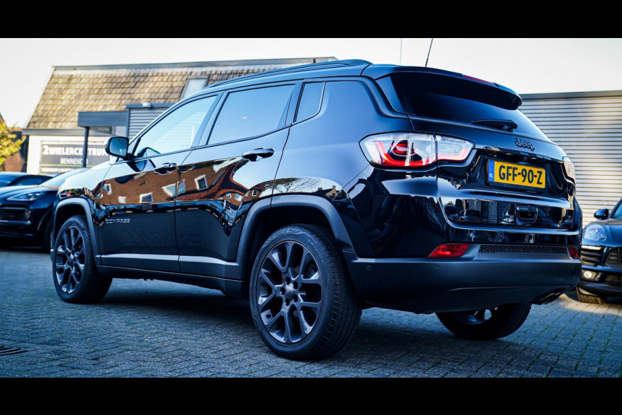 Jeep Compass 1.3T S | Panorama | Luxe Leder | Park Assist | Adaptieve Cruise LED | Achteruitrijcamera | Alpine Sound System |