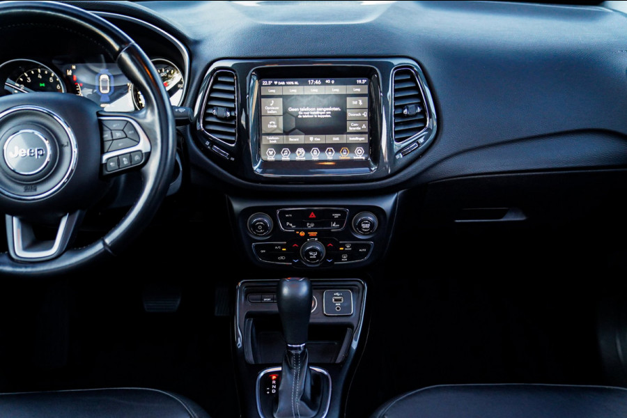Jeep Compass 1.3T S | Panorama | Luxe Leder | Park Assist | Adaptieve Cruise LED | Achteruitrijcamera | Alpine Sound System |