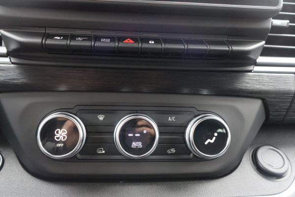 Renault Trafic 2.0 dCi 170pk L2 H1 DC Luxe Automaat