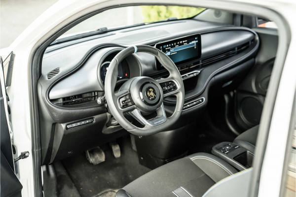 Fiat 500 Abarth 42 kWh