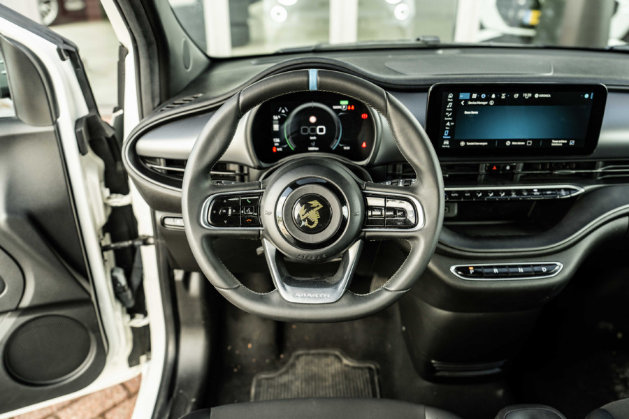 Fiat 500 Abarth 42 kWh