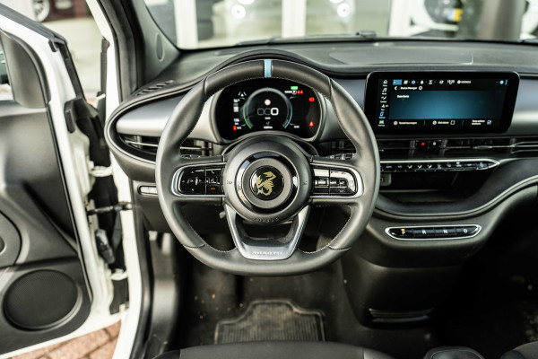 Fiat 500 Abarth 42 kWh
