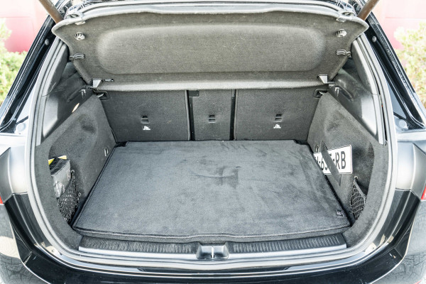 Mercedes-Benz B-Klasse 200 Business Solution AMG