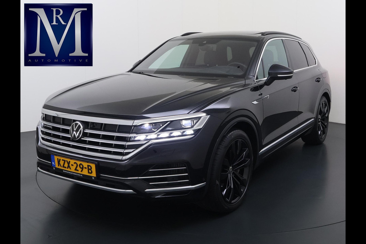 Volkswagen Touareg 3.0 TSI Elegance LUCHTVERING| ELEK. TREKHAAK| LEDER| PANO | STOELVENTILATIE + MASSAGE| ACHTERBANK VERWARMD| MEMORY STOEL| 360 CAMERA| MEGA VOL!| RIJKLAAR!! |