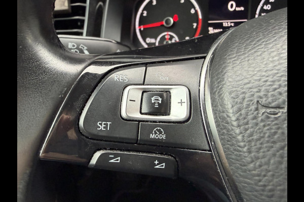 Volkswagen Polo 1.0 TSI DSG Comfortline | Navigatie | Parkeersensoren | DAB | Carplay |