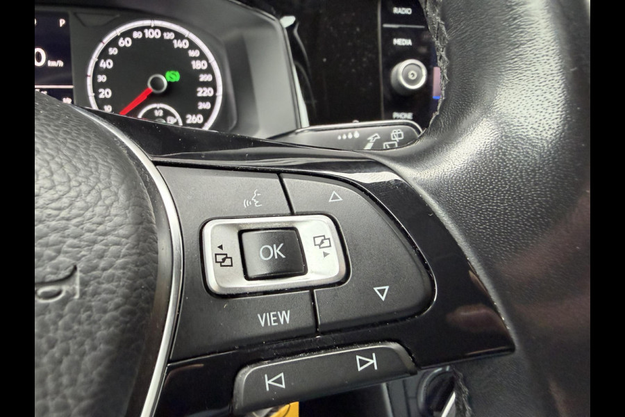Volkswagen Polo 1.0 TSI DSG Comfortline | Navigatie | Parkeersensoren | DAB | Carplay |