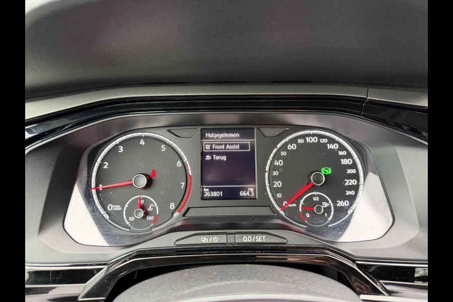 Volkswagen Polo 1.0 TSI DSG Comfortline | Navigatie | Parkeersensoren | DAB | Carplay |