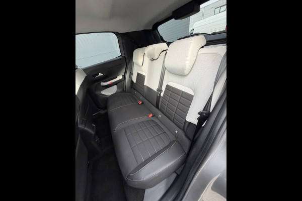 Citroën ë-C3 Max 113pk Comfort Range 44 kWh (Camera - Automatische Airco - Navigatie - LED - Apple Carplay - Parkeersensoren achter)