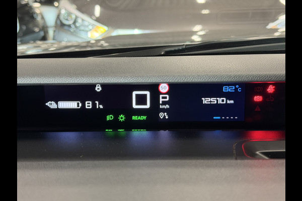 Citroën ë-C3 Max 113pk Comfort Range 44 kWh (Camera - Automatische Airco - Navigatie - LED - Apple Carplay - Parkeersensoren achter)
