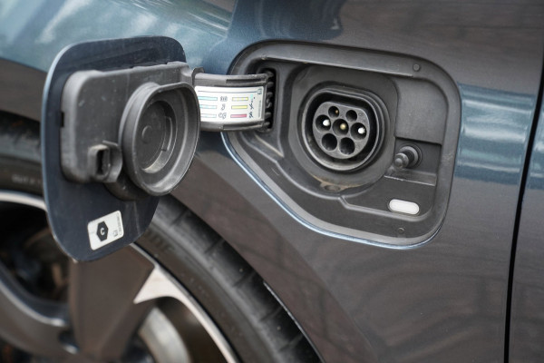 CUPRA Leon 1.4 e-Hybrid VZ Adrenaline | Prijs rijklaar incl. 12 mnd garantie | Stoel/Stuur verwarming Pdc Lmv Climate Carplay