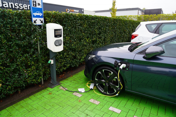 CUPRA Leon 1.4 e-Hybrid VZ Adrenaline | Prijs rijklaar incl. 12 mnd garantie | Stoel/Stuur verwarming Pdc Lmv Climate Carplay
