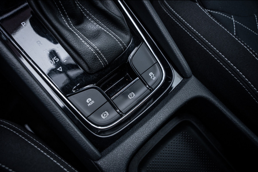 Škoda Karoq 1.5 TSI ACT Sportline Business | Autom. | Navi | PDC | Cruise | LED