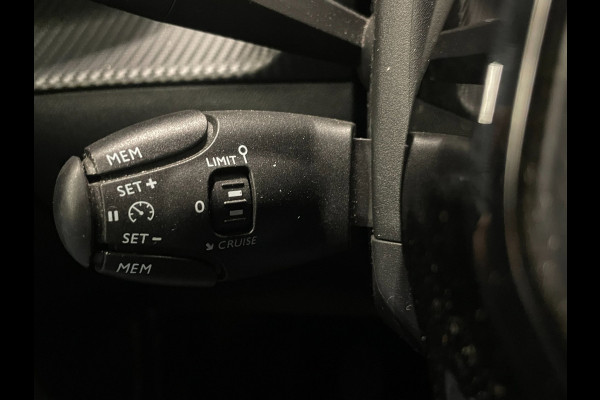 Peugeot 2008 1.2 PureTech Allure Pack|AFN.TREKHAAK|1/2 LEDER|CAMERA|CARPLAY|CRUISE+CLIMATE CONTROL|LANE-ASSIST|NAVIGATIE|DASHCAM|