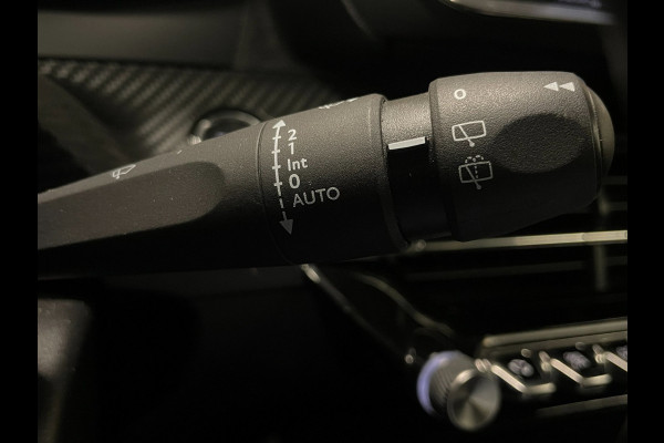 Peugeot 2008 1.2 PureTech Allure Pack|AFN.TREKHAAK|1/2 LEDER|CAMERA|CARPLAY|CRUISE+CLIMATE CONTROL|LANE-ASSIST|NAVIGATIE|DASHCAM|