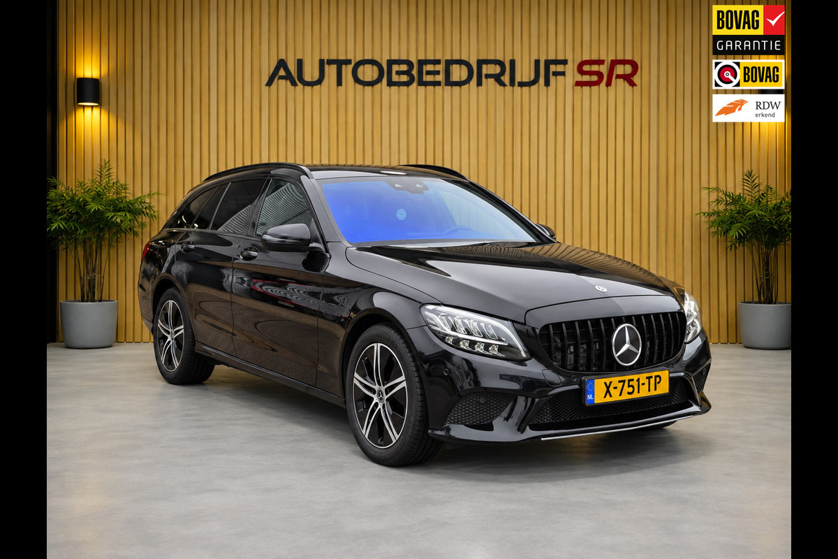 Mercedes-Benz C-Klasse Estate 180 Premium Pack Trekhaak! Camera! Burmester! Sfeerverlichting! Navi! Dab! Night Pakket!