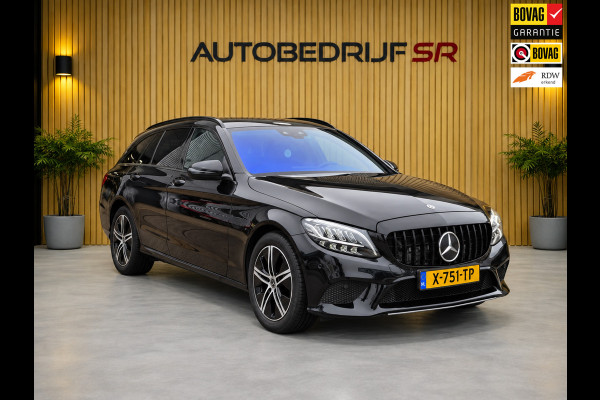 Mercedes-Benz C-Klasse Estate 180 Premium Pack Trekhaak! Camera! Burmester! Sfeerverlichting! Navi! Dab! Night Pakket!