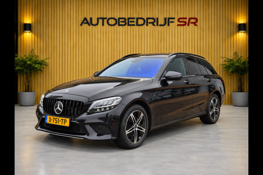 Mercedes-Benz C-Klasse Estate 180 Premium Pack Trekhaak! Camera! Burmester! Sfeerverlichting! Navi! Dab! Night Pakket!