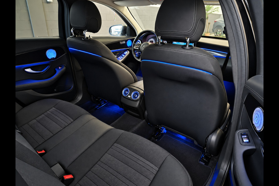 Mercedes-Benz C-Klasse Estate 180 Premium Pack Trekhaak! Camera! Burmester! Sfeerverlichting! Navi! Dab! Night Pakket!