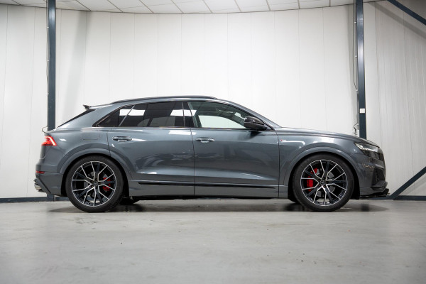 Audi Q8 50 TDI S-Line *BTW* FULL OPTION*LUCHTVERING*RS-ZETELS*TREKHAAK*