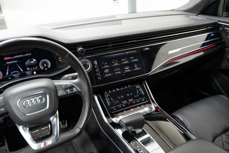 Audi Q8 50 TDI S-Line *BTW* FULL OPTION*LUCHTVERING*RS-ZETELS*TREKHAAK*