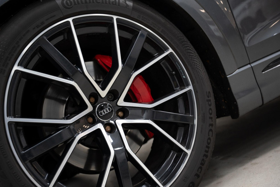 Audi Q8 50 TDI S-Line *BTW* FULL OPTION*LUCHTVERING*RS-ZETELS*TREKHAAK*