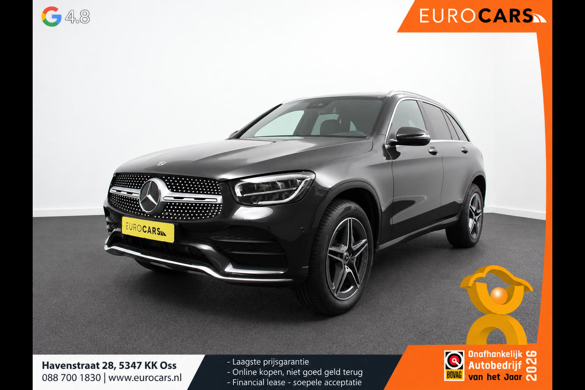 Mercedes-Benz GLC 300e 4MATIC AMG PHEV Navigatie Half leder Sportstoelen Camera Dab Led Elektrisch bedienbare achterklep 19"Lichtmetalen Velgen Extra getint glas