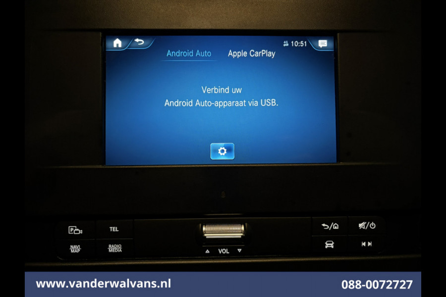 Mercedes-Benz Sprinter 317 CDI 170pk L3H2 Euro6 Airco | 360 Graden Camera | Navigatie | Chauffeursstoel | Apple Carplay Cruisecontrol, Android Auto, Stoelverwarming, 270 Graden Achterdeuren, Parkeersensoren, Bijrijdersbank