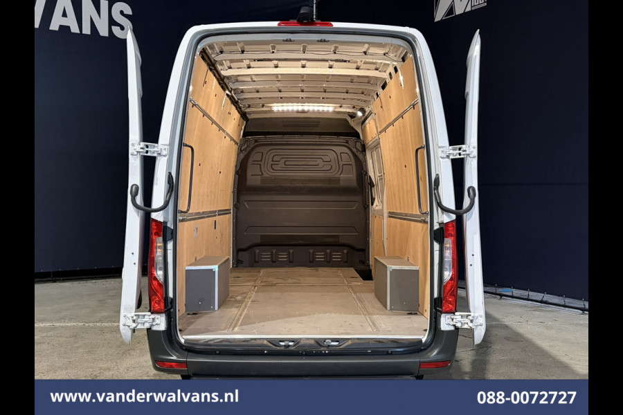 Mercedes-Benz Sprinter 317 CDI 170pk L3H2 Euro6 Airco | 360 Graden Camera | Navigatie | Chauffeursstoel | Apple Carplay Cruisecontrol, Android Auto, Stoelverwarming, 270 Graden Achterdeuren, Parkeersensoren, Bijrijdersbank